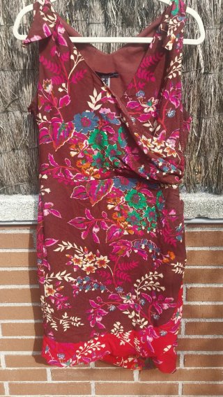 Vestido Mango floral talla L viscosa