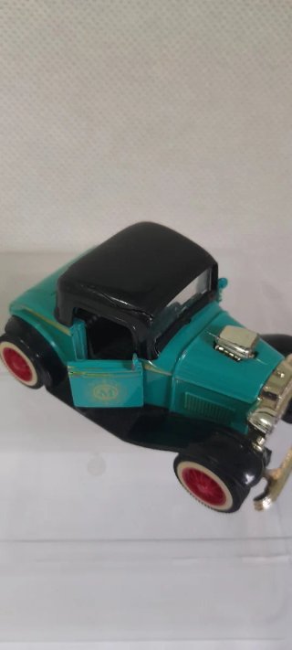 Modellino Auto Coupe d'epoca MY66