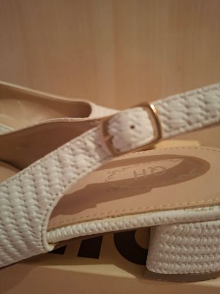Zapatos blancos mujer