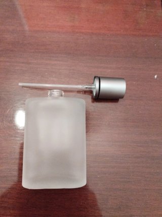 Botella de colonia recargable