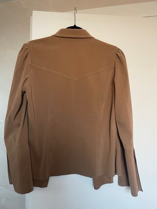 Camisa beige camel