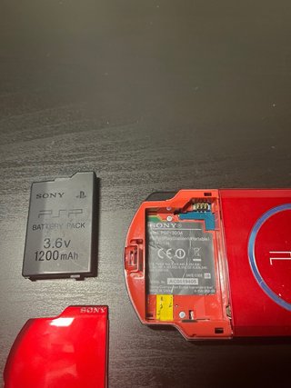 PSP 3000 Roja