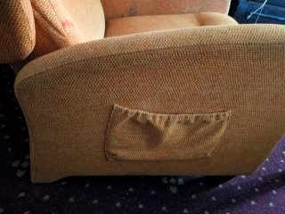 Butaca reclinable tapizada cómoda