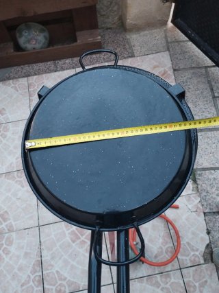 Padella per paella a gas nera - rossa con piedi, senza debutto