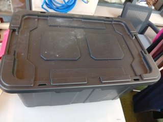 Cajas de almacenamiento 100L con tapas