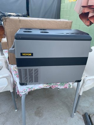 Nevera Portátil VEVOR Modelo CF 45L Bluetooth