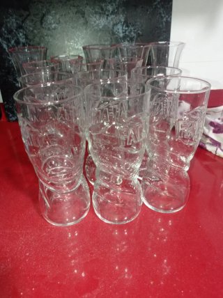 Juego de vasos de cristal