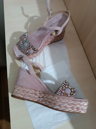 Tacones Cuñas Alma en Pena Rosas