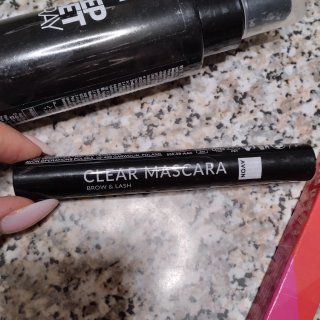 Set Trucco Avon: Liner, Spray, Mascara, Matita