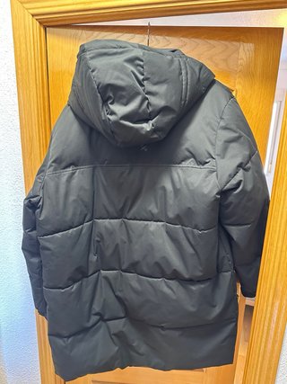Chaqueta Zara Negra con Capucha