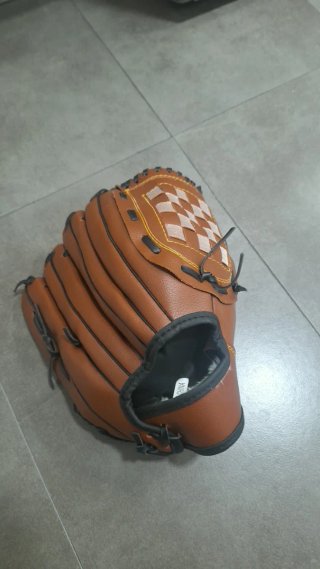 Guante de Béisbol Marrón