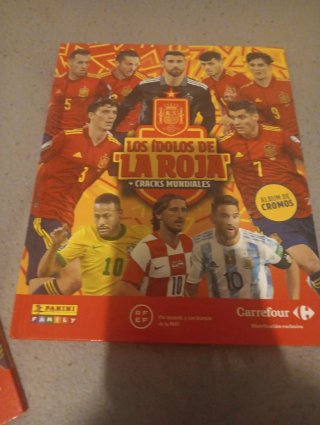 Álbum Los Ídolos de La Roja + Cracks Mundiales
