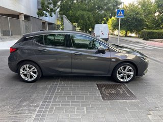 Opel Astra 2016
