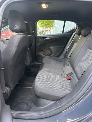 Opel Astra 2016