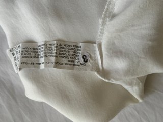 Blusa blanca manga abullonada
