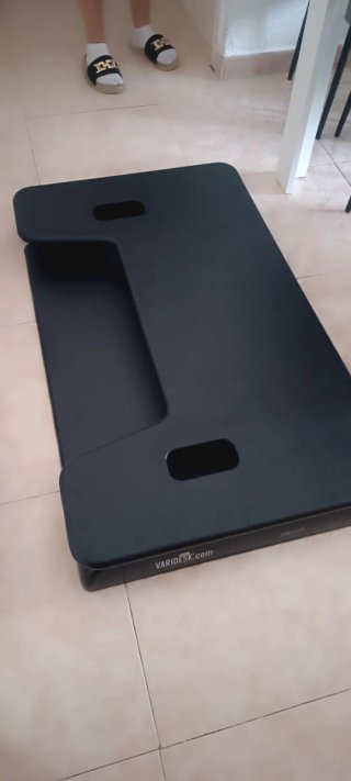 VariDesk Cube Plus 40 Ajustable Negro