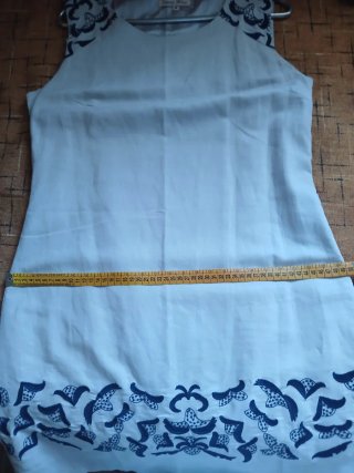Abito estivo con decori