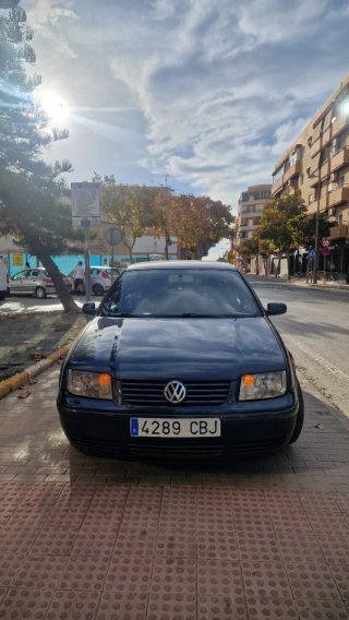Volkswagen Bora 2002