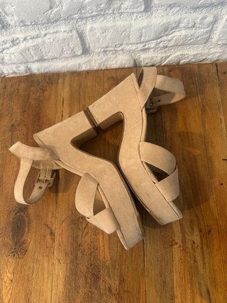 Sandalias de tacón con plataforma