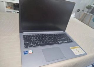 Portátil Asus Vivobook Gris/Plateado