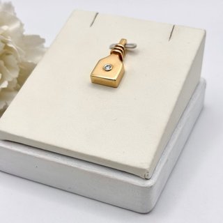 Colgante de oro 14kt con diamante