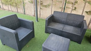 Pérgola Naterial y conjunto de exterior