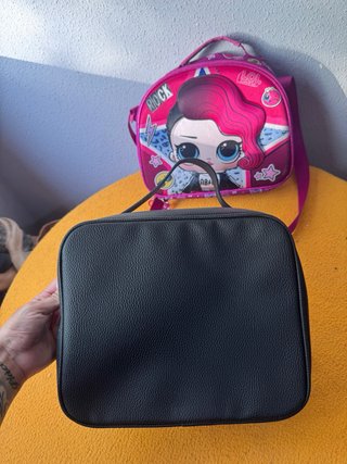 Lote 2 bolsos: LOL y Pesadilla antes de Navidad