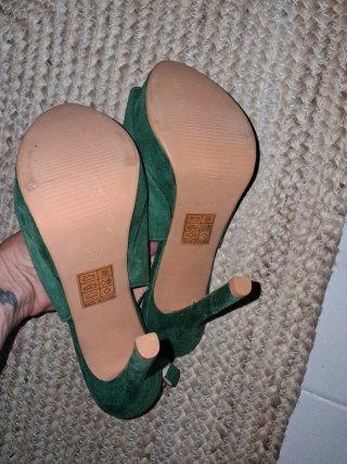 Sandalias tacón verde hoja