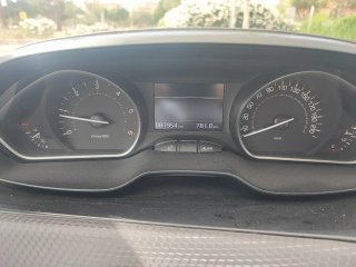 Peugeot 208 Allure BlueHDi 100. 80.000km 2017