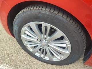 Peugeot 208 Allure BlueHDi 100. 80.000km 2017