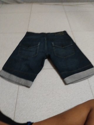 Pantalón corto vaquero Talla M