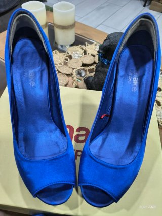 Zapatos de salón y Bolso de fiesta azul