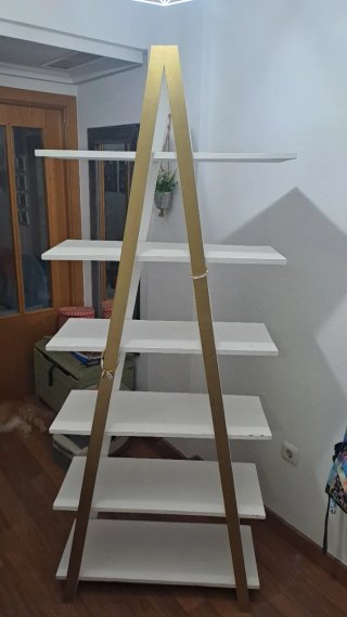 Estantería Pirámide Madera Blanca y Dorada