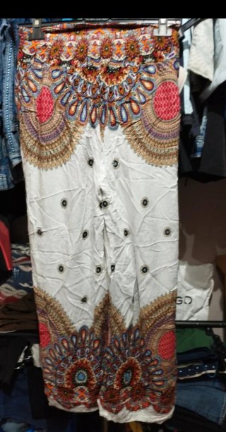 Pantalones anchos verano estampado étnico