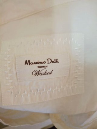 Camisa blanca de manga larga