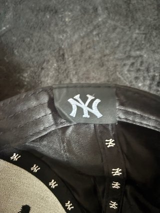 Gorra New York Yankees Monograma NY Negra