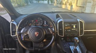 Porsche Cayenne 2011