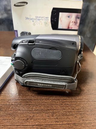 Videocámara Samsung VP-D371