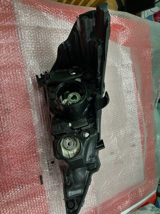 Faro Toyota Verso