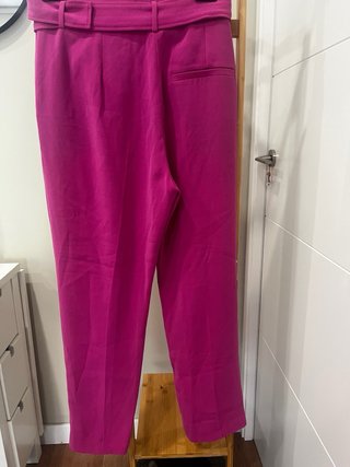 Pantalón Marella recto rosa con cinturón