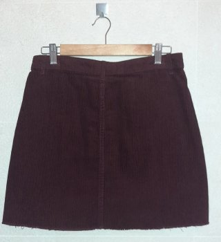 Falda de pana marrón botones Primark