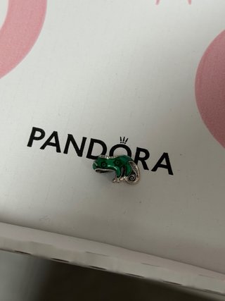 Charm Pandora Pascal camaleon disney
