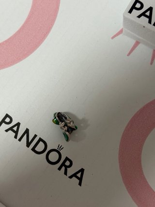 Charm Pandora Pascal camaleon disney