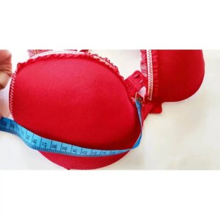 Conjunto sujetador y culotte tul rojo