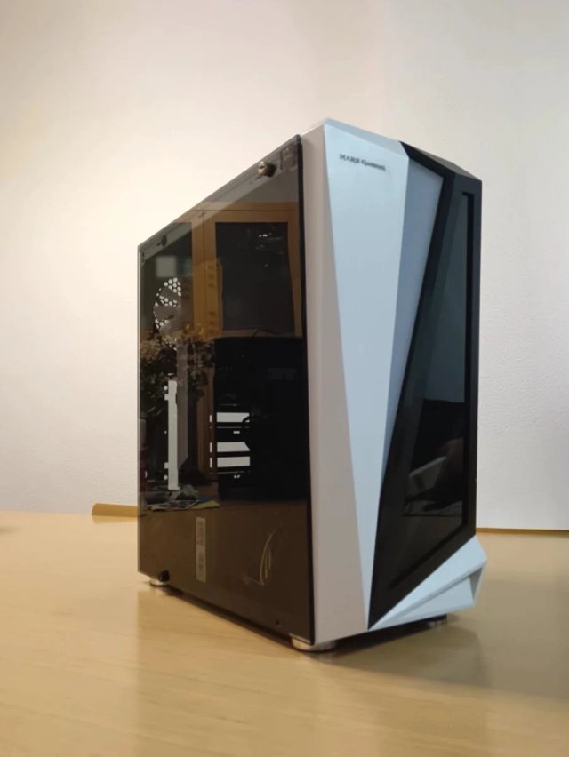 PC GAMING MARS | RX 5500XT XEON E5 2680