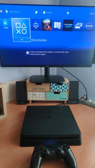 PS4 Slim 1TB + Mantenimiento + Mando + Cables