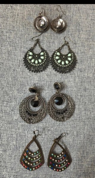 Pendientes diversos modelos.Nuevos