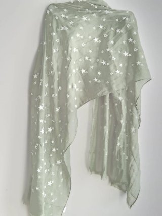 Pañuelo verde oliva con estrellas blancas