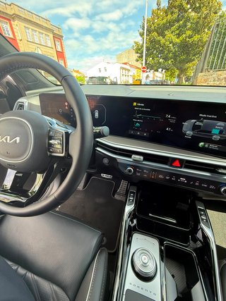KIA Sorento 2025 1.6 HEV EMOTION 4X2 PACK PREMIUM