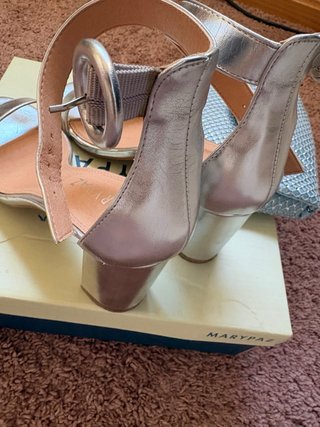 Sandalias plateadas Marypaz Talla 39